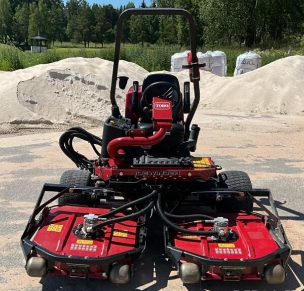 Toro Groundsmaster 3500 D Sidewinder